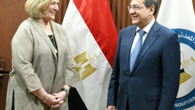 صورة وزير البترول : يستقبل ليندا كووك الرئيس التنفيذى لشركة هاربور إنرجى Harbour Energy