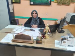 جيهان عربي مدير إدارة مدرسة بشتيل الثانوية